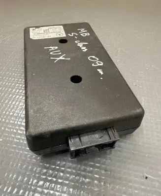 Mercedes-Benz S W221 Phone control unit/module B67824245 002745