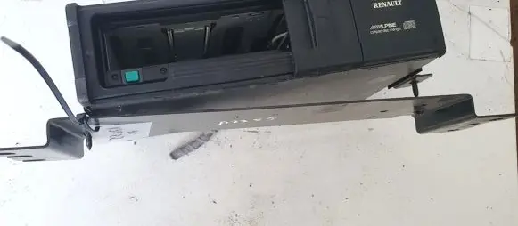 CD/DVD changer