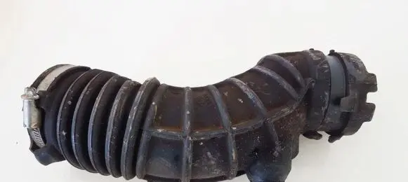 Renault Megane III Air intake hose/pipe 8200937822