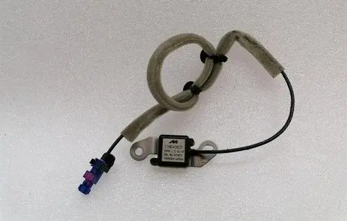 McLaren 600LT Aerial antenna switch 13M0438CP