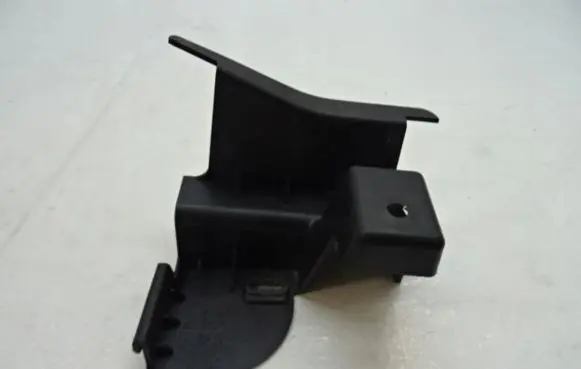 Citroen C4 Cactus Front bumper mounting bracket 9801304380