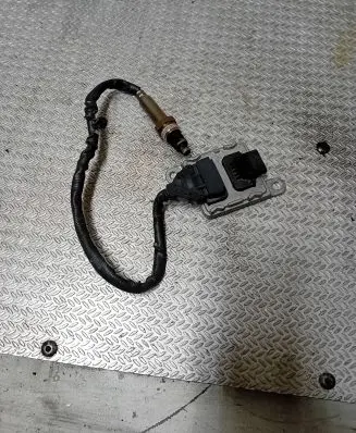 Mercedes-Benz A W177 Lambda probe sensor A0009058011 SNS1005 A3C0105750001