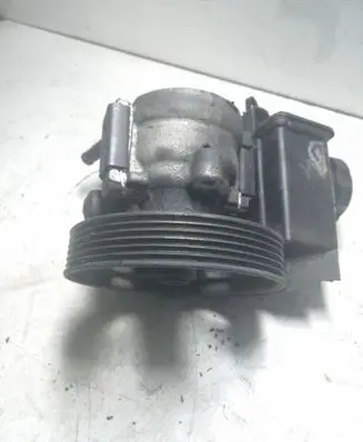 Peugeot 207 Power steering pump 26086355