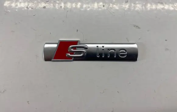 Audi Q5 SQ5 Fender model badge letters 8n0853601a