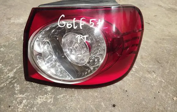 Volkswagen Golf Plus Rear/tail lights 5M0945096M 965308 9649610298