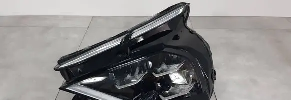 Citroen C4 III e-C4 Headlight/headlamp 9830649480