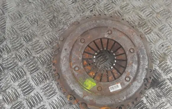 Opel Insignia A Pressure plate 55571805