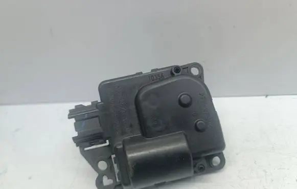Dodge Caliber Air flap motor/actuator AA11380026301 10356