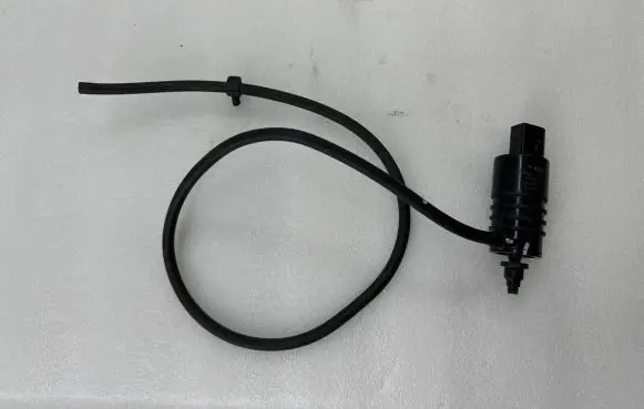 Tesla Model S Windscreen/windshield washer pump HS1278H3000 2107050644
