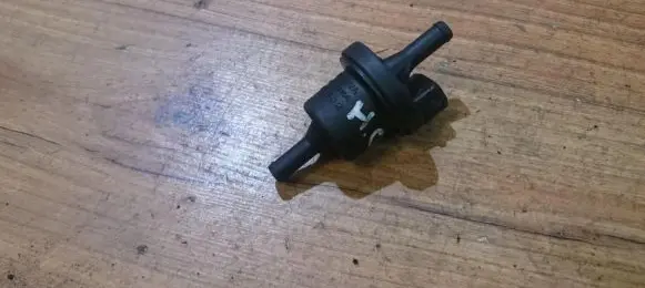 Hyundai Coupe Valve vacuum PCV002 Nera