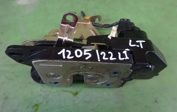 SsangYong Actyon Rear door lock