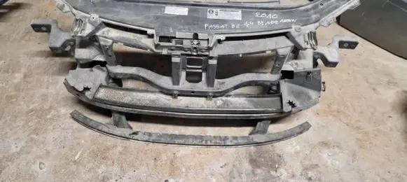Volkswagen PASSAT B6 Radiator support slam panel 3C0805355