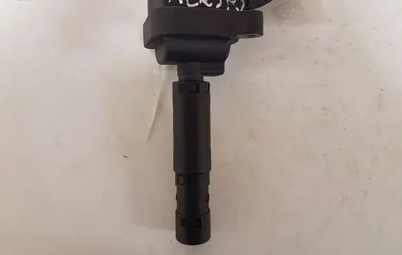 Mercedes-Benz E W211 High voltage ignition coil 0040100072