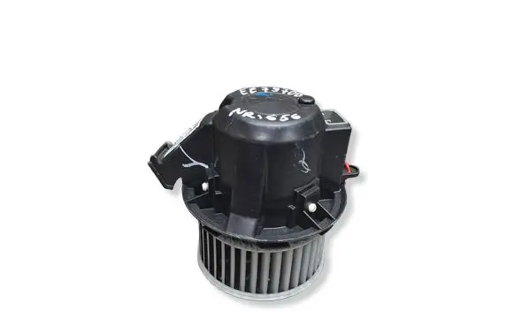 Renault Twingo III Heater fan/blower S25071656 EE797001