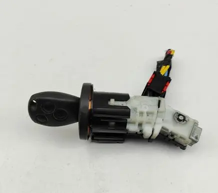 Opel Vivaro Ignition lock 285910001R