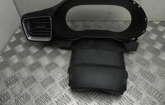 KIA Pro Cee'd III Climate control/heater control trim 84830J7AD0