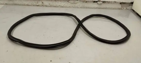Mercedes-Benz EQB Front door rubber seal A2476920000