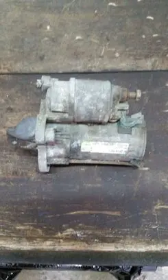 Ford Fiesta Starter motor 8V2111000AE