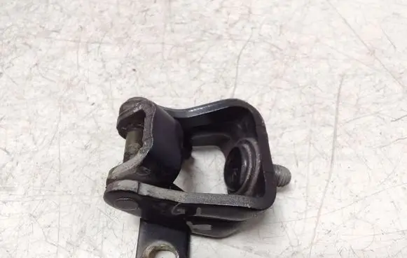 Volkswagen Tiguan Tailgate/trunk/boot hinge 5N0827301