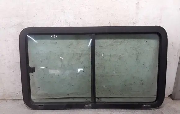 Renault Master II Side middle window/glass