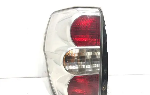 Suzuki Grand Vitara II Rear/tail lights 35603-64J1L