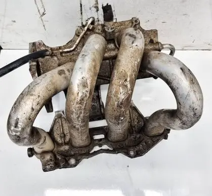 Nissan Primera Intake manifold