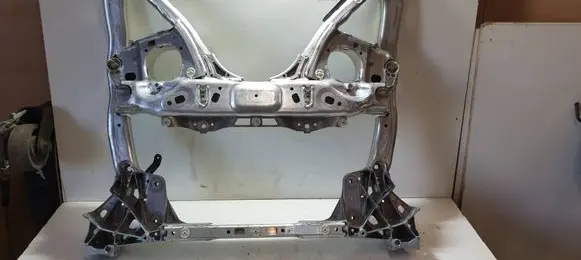 BMW 5 G30 G31 Front subframe 686506605 686506505