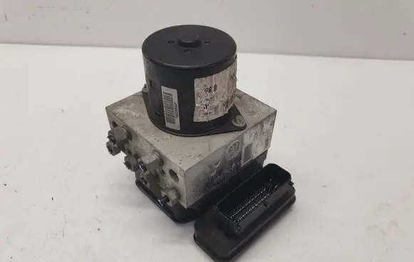 Opel Insignia A ABS Pump 22757649