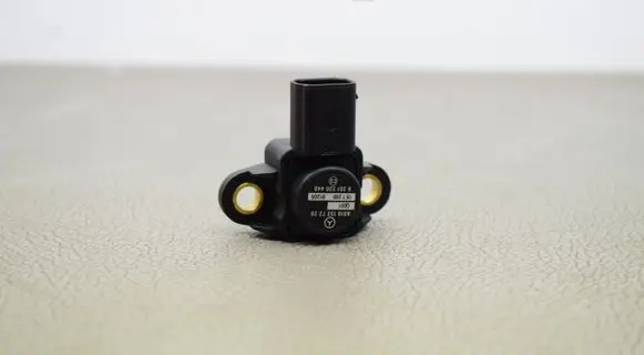Mercedes-Benz C W205 Air pressure sensor A0101537228