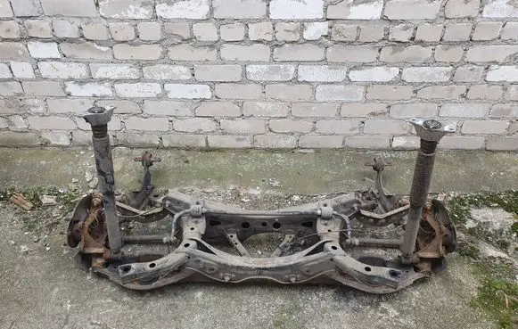 Mazda 3 II Rear axle beam 