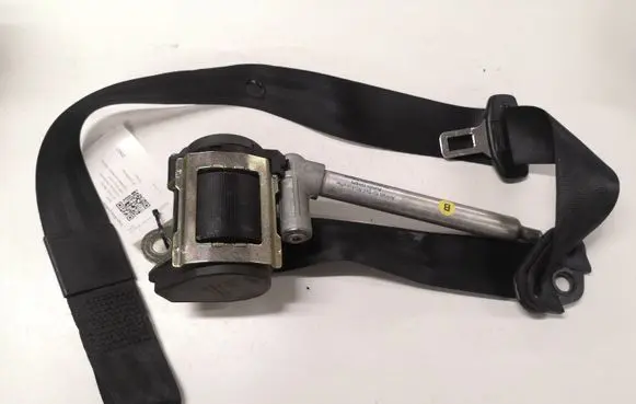 Audi A3 S3 8L Front seatbelt 0566289401
