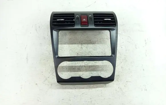 Subaru Forester SJ Dash center air vent grill