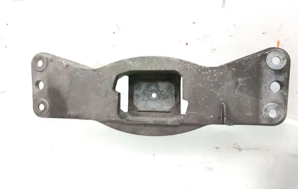 BMW 5 E60 E61 Gearbox mounting bracket 6769634