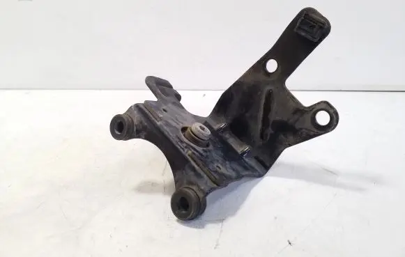 KIA Sportage Other engine bay part