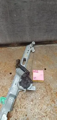 Renault Scenic II - Grand scenic II Front door window regulator with motor 100628