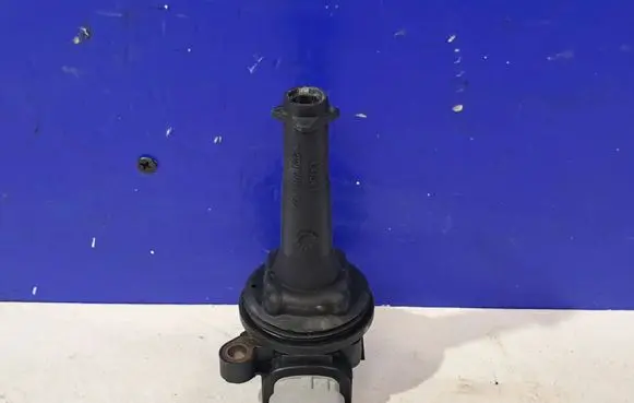 Volvo V60 High voltage ignition coil 30713417