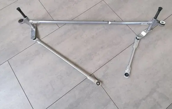 Opel Movano B Front wiper linkage 8200734788