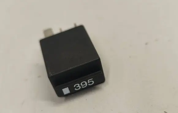 Audi A6 S6 C6 4F Other relay 8Z0951253 12V3010A PA66GF25