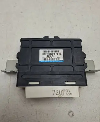 Mitsubishi Pajero Other control units/modules MR580114 X4T72073M