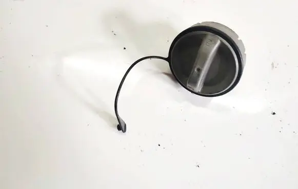 Mitsubishi Galant Fuel tank filler cap 