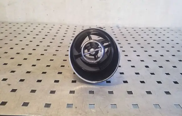 Jaguar XJL Dash center air vent grill AW9319K617AE