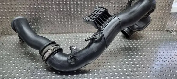 Ford Puma Air intake hose/pipe S25145848 L1B19C623BA L1B19R504AB