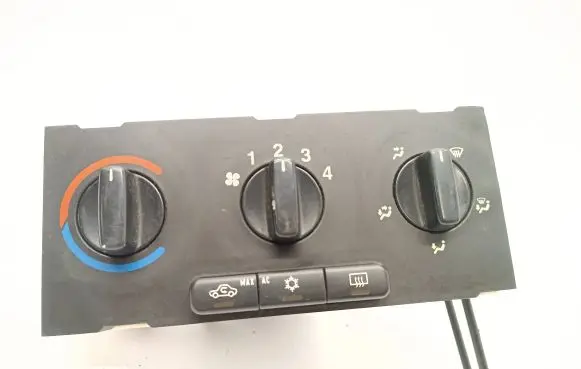 Opel Zafira A Climate control unit 90559839 10947859