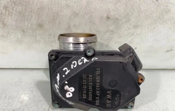 Volkswagen Tiguan Throttle body valve 03l128063af A2c83076000