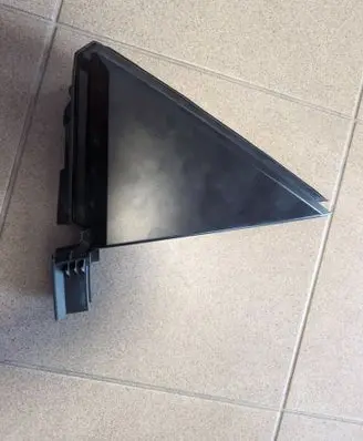 Toyota bZ4X Rear door window/glass frame 6747042010