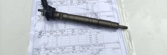 Fuel injector