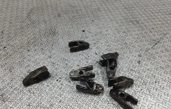 Fuel Injector clamp holder