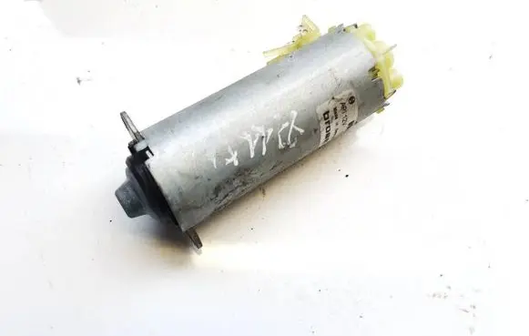 Volkswagen PASSAT B6 Seat adjustment motor 0130002532 198397-104