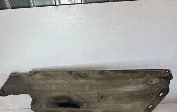 KIA Sportage Center/middle under tray cover 84145J9000