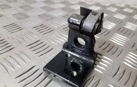 Rear door upper hinge